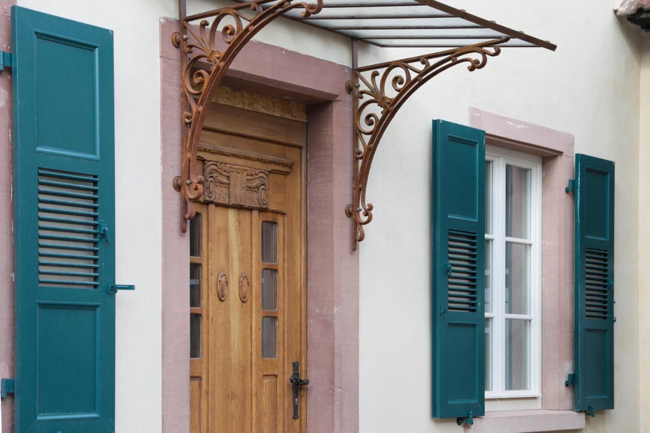 Boutique-Hotel Im Sternenhof Grosskarlbach Exterior photo